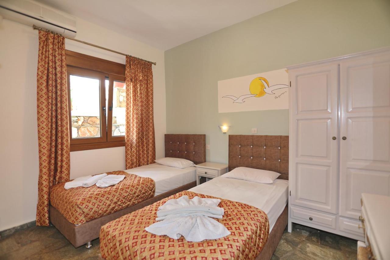 Niki Apartments Panormos  Екстериор снимка
